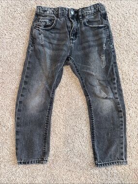 Zara Slim Black Washed Jeans